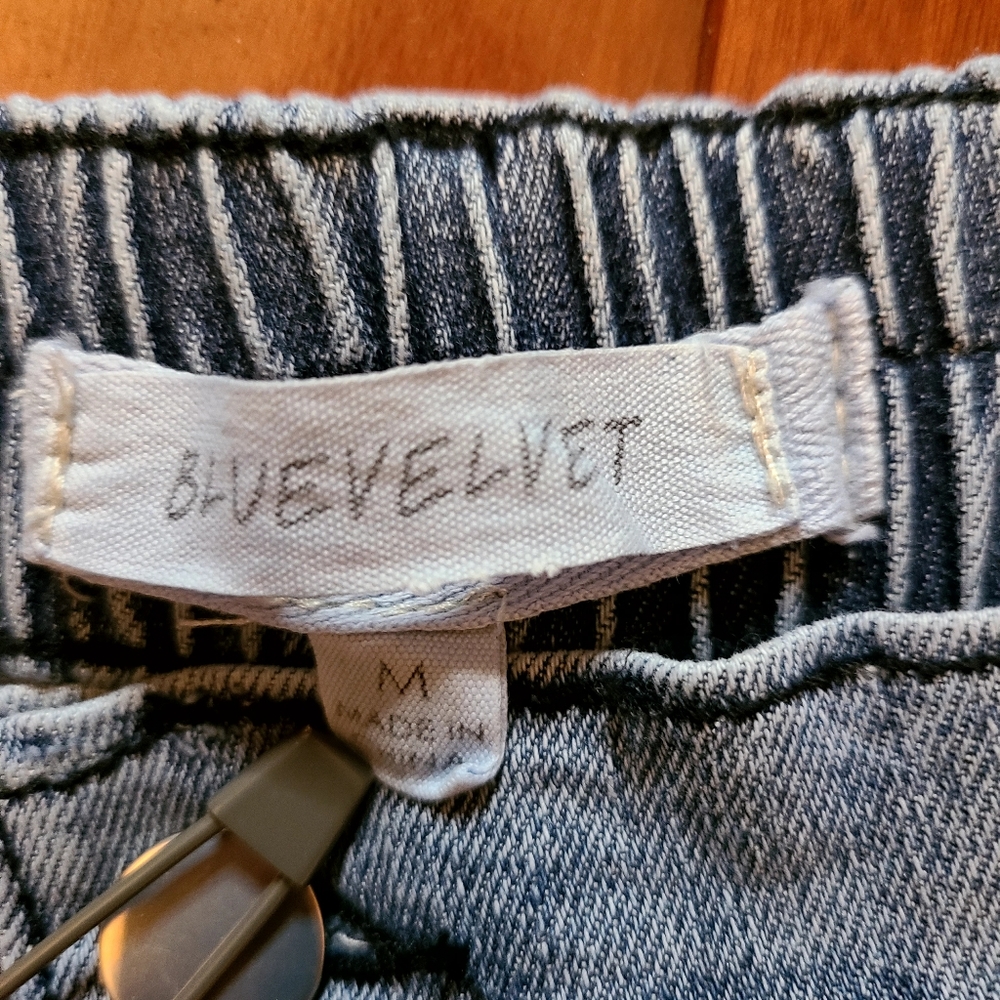 Blue Velvet Barrel Super Flare-Leg Denim Pants w/Star Details Sz:M Boho Festival - Picture 2 of 12